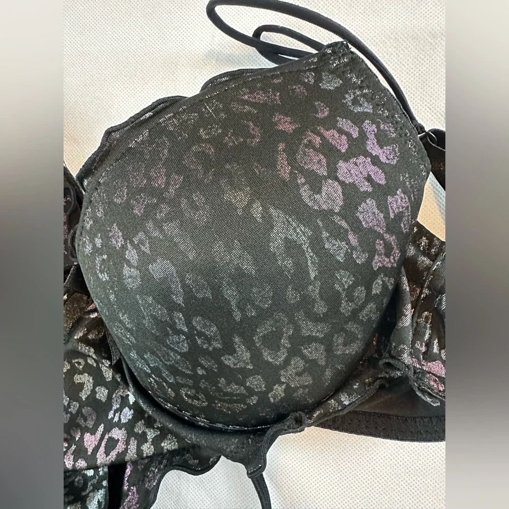 Vanilla Intimates‎ Shimmer Leopard Cutout Teddy Bodysuit – Size L